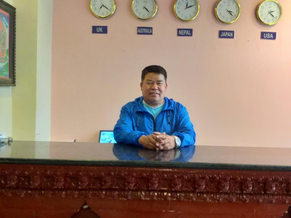 Hotel Silver Jubilee Катманду Екстериор снимка